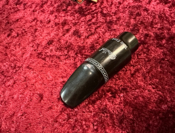 Photo Older Used Otto Link Tone Edge 5 Hard Rubber Soprano Mouthpiece – W/ Lig